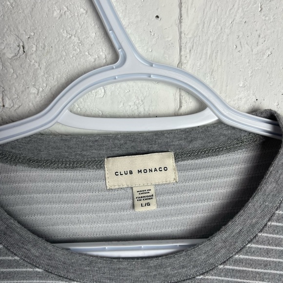 Club Monaco Striped Crewneck Sweater size L - Picture 2 of 4